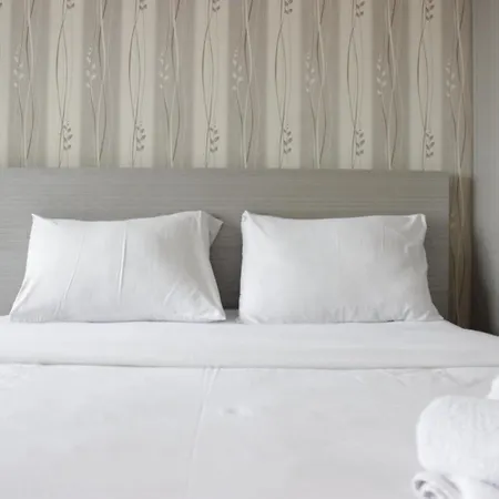 Cozy Studio Apartment At Mekarwangi Square Cibaduyut By Travelio